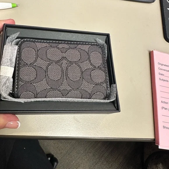 Coach Black and Gray Key Card Holder Signature Design - Picture 2 of 8